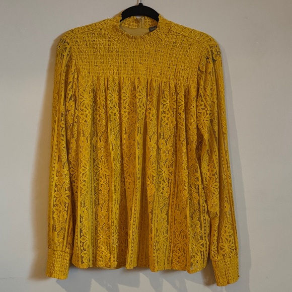 Kate & Mallory Yellow Lace Blouse - Picture 1 of 8